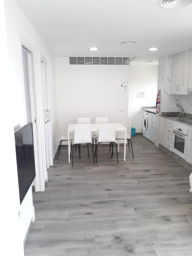 Valldigna 7 Playa De Gandia Solo Familias Екстериор снимка