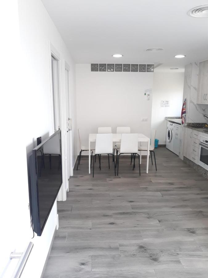 Valldigna 7 Playa De Gandia Solo Familias Екстериор снимка