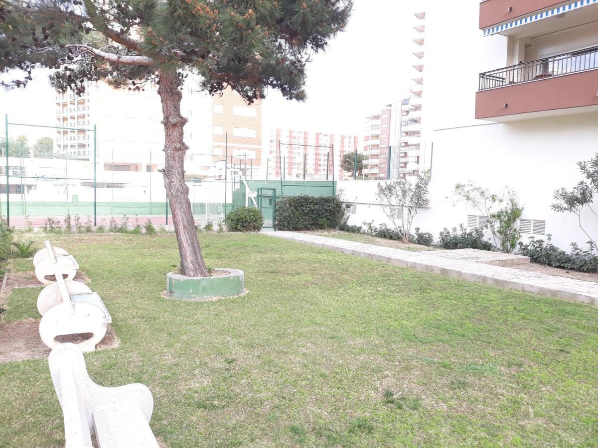 Valldigna 7 Playa De Gandia Solo Familias Екстериор снимка