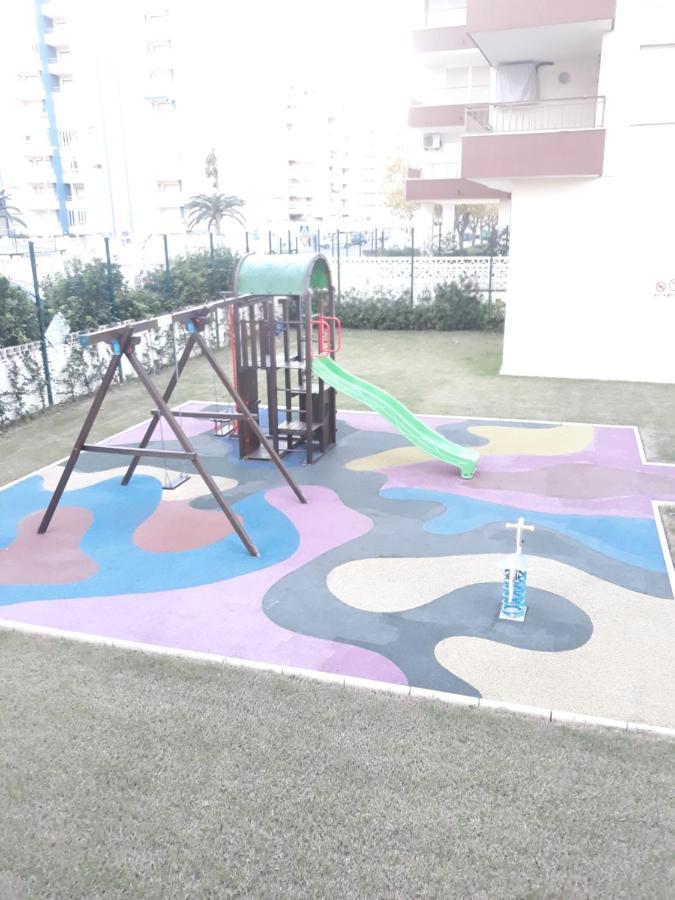 Valldigna 7 Playa De Gandia Solo Familias Екстериор снимка
